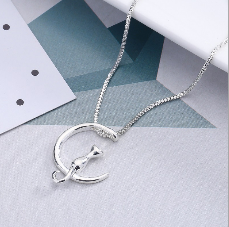 Fashion Cat Moon Necklace